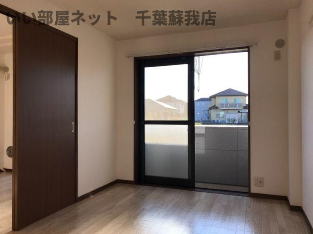 ファインパレスの洋室
