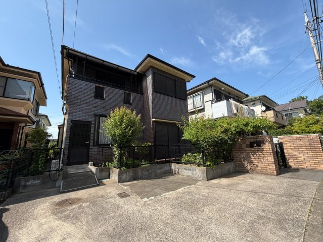 椿峰エクセルタウンG号棟の外観