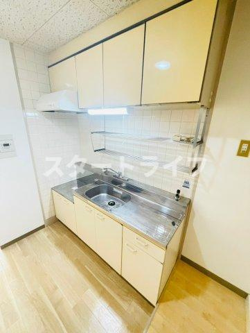 大阪市淀川区木川東３丁目の賃貸マンションのキッチン