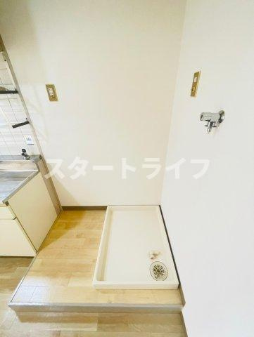 大阪市淀川区木川東３丁目の賃貸マンションの洗面所