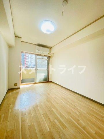 大阪市淀川区木川東３丁目の賃貸マンションの寝室