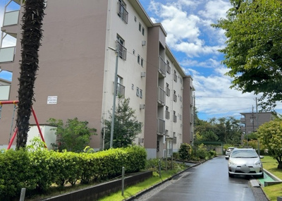 【外観】 | 相武台団地１６１５棟 | 販売されている全ての土地が、宅地用の土地であるとは限りません。都市計画法に基づき、基本的に住宅を建てることができるのは土地計画区であることに加え、市街化区域として定められている地域のみとなっています。