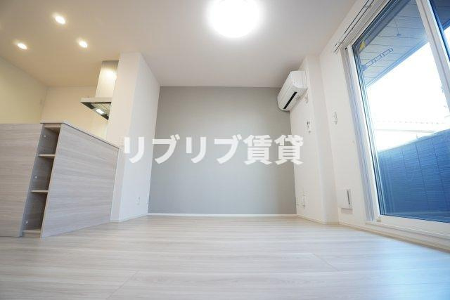 D-SOLACE末広4丁目の居間・リビング