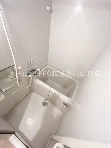 東大阪市高井田本通５丁目の賃貸マンションの浴室