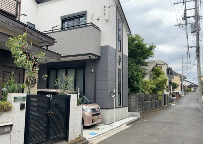 【外観】 | ガルボシティー相模原市南区大野台５丁目７期 | 土地購入を検討されている場合、境界杭がない状態で購入してしまうと境界確定測量をする必要があり、費用がかかります。購入の前に、売主、隣土地所有者立ち合いのもと境界を確定し境界杭を設置するのがベストです。