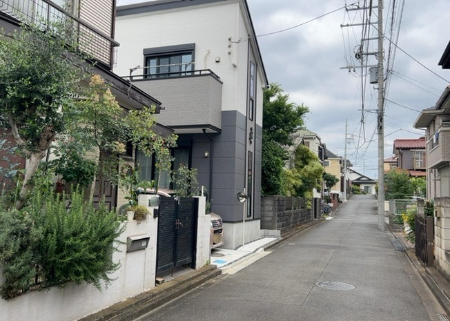 【外観】 | ガルボシティー相模原市南区大野台５丁目７期 | 家を建てる前提で土地を探している場合、地盤の丈夫さは譲れない条件の一つです。地盤が脆弱だと追加工事が必要となります。また、過去に地盤沈下や液状化現象を起こした土地は、できるだけ避けた方がいいでしょう。