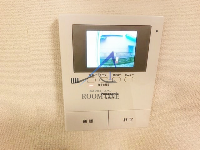 リリィガーデンのセキュリティ|モニター付きインターホンです。