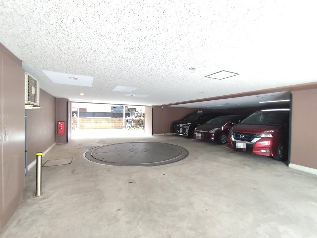 ナイスシティアリーナ新小岩の駐車場