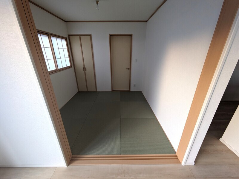 魚住町長坂寺戸建の和室