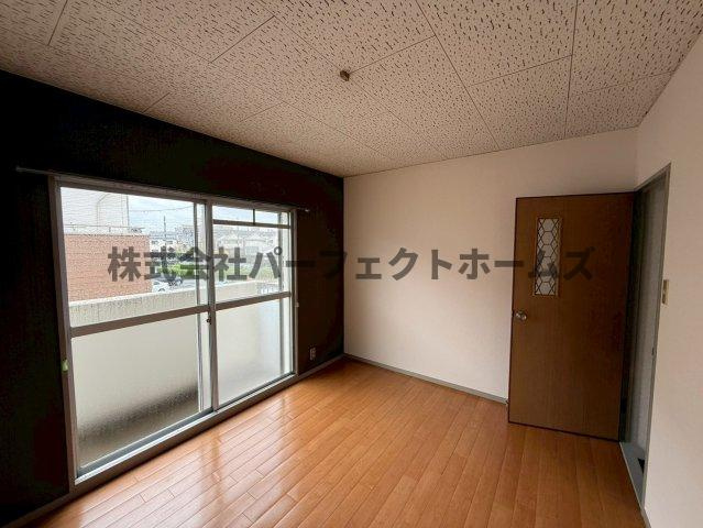 西牧野3丁目テラス　の洋室|落ち着いた色調の洋室です