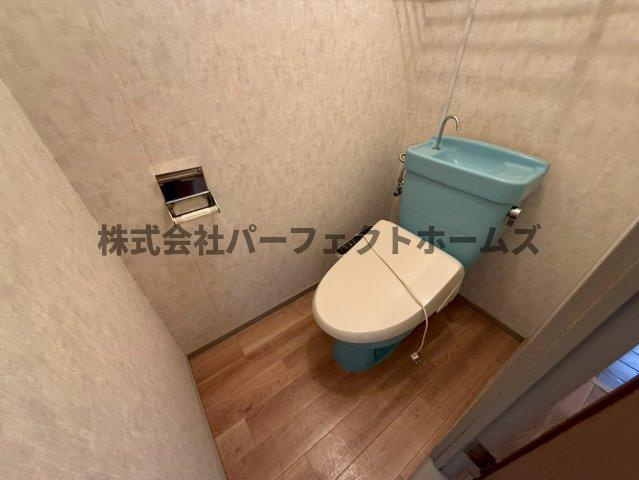 西牧野3丁目テラス　のトイレ|ゆったりとした空間のトイレです