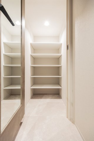 デュオメゾン品川戸越の収納