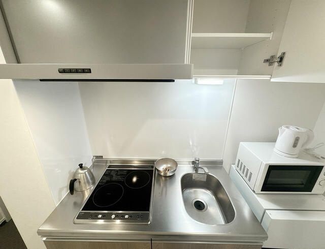 マイナビＳＴＡＹアーバンスイート町屋リバーシティのキッチン