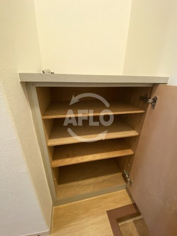 クリザンテーメ大手前の収納|クリザンテーメ大手前　シューズボックス
