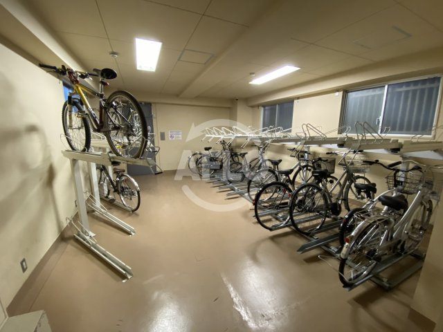 クリザンテーメ大手前のその他共用部分|クリザンテーメ大手前　駐輪場