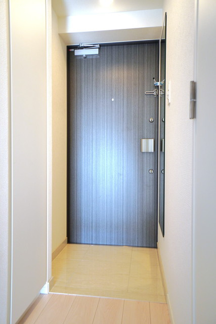ラティエラ品川西大井の玄関|※写真は同タイプ住戸です。