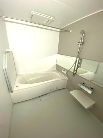 西蒲田４丁目戸建ての浴室