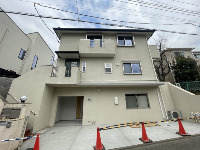 田園調布５丁目テラスハウスの外観