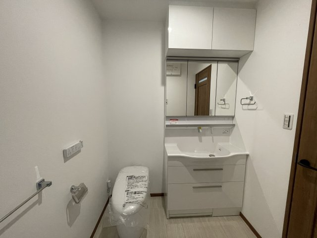 田園調布５丁目テラスハウスのトイレ
