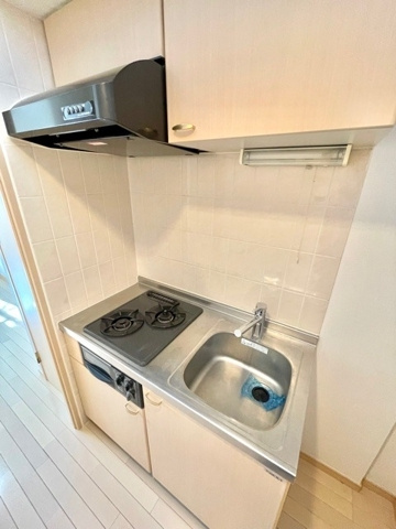 新品家具付きマンション大森北10(KaGood東京)のキッチン