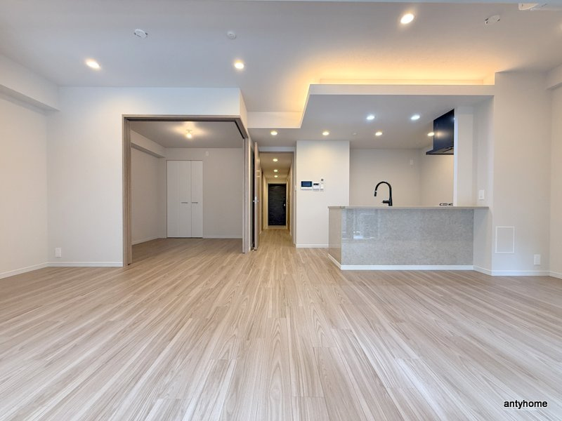 S-RESIDENCE谷町六丁目alo 仲介手数料無料の居間・リビング