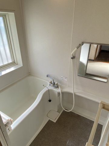 【浴室】 | 門前２Ｆ建て | ※設備は現況に従います
