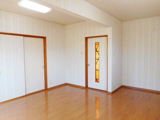 【寝室】 | 門前２Ｆ建て | ※設備は現況に従います