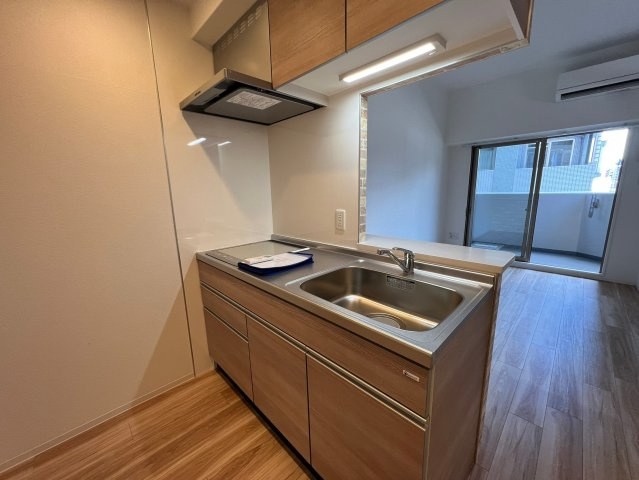 アドバンス難波ラシュレのキッチン
