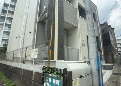 【外観】 | フルセイルかしわ台 | ＳＲＣ造は強度や耐震性の面でもRC造と比べて優れています。そのため、10階建以上の高層または超高層マンションなどの建築にも多く採用されています。柱や梁などのサイズが小さくても高い耐震性を確保できます。