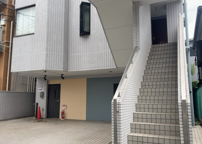 【外観】 | エターナル千代田 | 家を建てる前提で土地を探している場合、地盤の丈夫さは譲れない条件の一つです。地盤が脆弱だと追加工事が必要となります。また、過去に地盤沈下や液状化現象を起こした土地は、できるだけ避けた方がいいでしょう。
