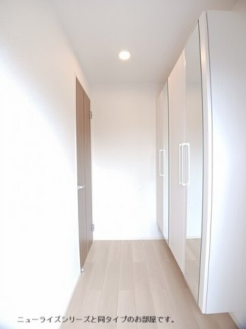 【玄関】 | ハウスプリムローズ　Ⅷ | 毎日通る玄関はこちらです