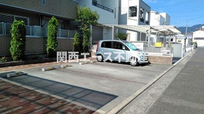 【駐車場】 | エリチェ青山