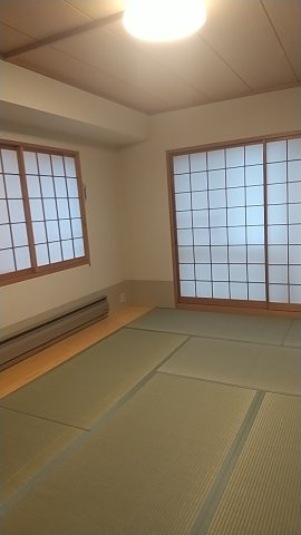 リプレックス草津の和室