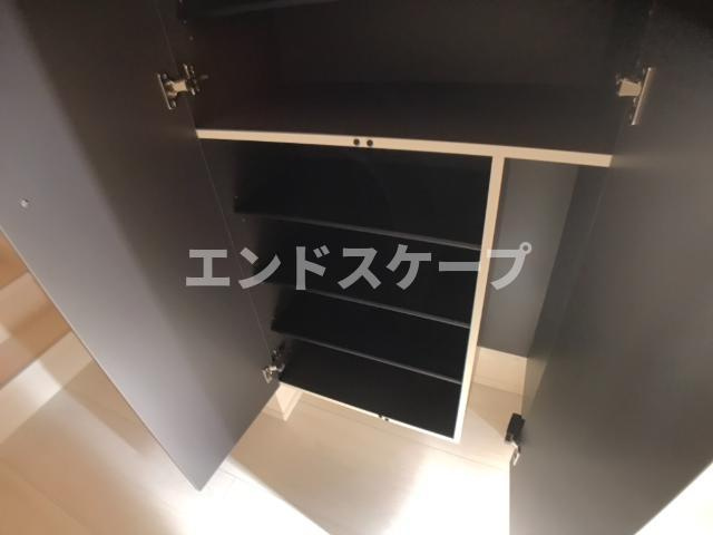 Ｓｕｎｒｅｇｉｎａの収納|下駄箱
高崎、前橋のお部屋探しはエンドスケープまで！お客様の理想お聞かせ下さい♪