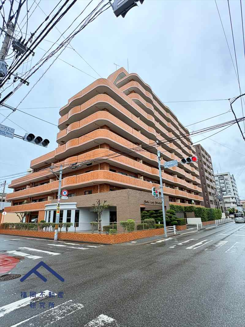 ライオンズシティ姪浜の外観