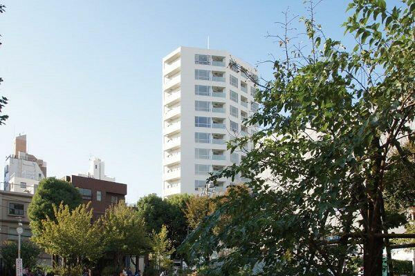 プライムメゾン蔵前の展望|小学校が隣接しのどかな環境です