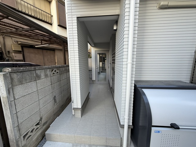 アペックス・東四ツ木のエントランス