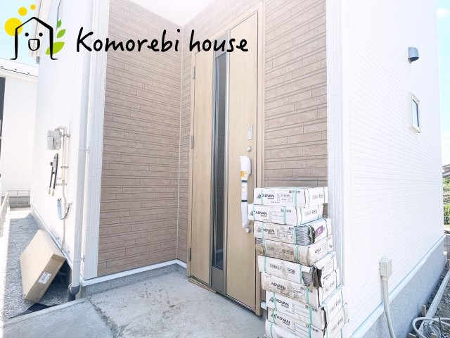 上尾市大谷本郷　01期　新築一戸建て　リナージュネクスジー　01の玄関|毎日通る玄関はこちらです