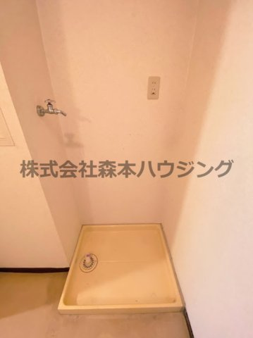 【設備】 | 　インぺリアルコート星田 | ※同タイプ別室の写真となります。
　設備内容や内装色調など相違がある場合は実際のお部屋の現状優先となります。