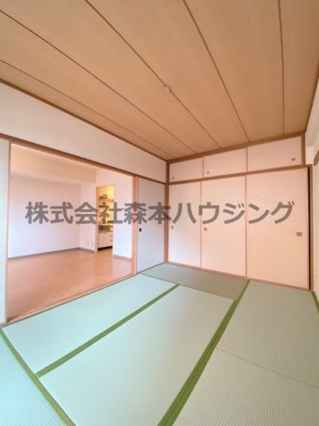 【和室】 | 　インぺリアルコート星田 | ※同タイプ別室の写真となります。
　設備内容や内装色調など相違がある場合は実際のお部屋の現状優先となります。