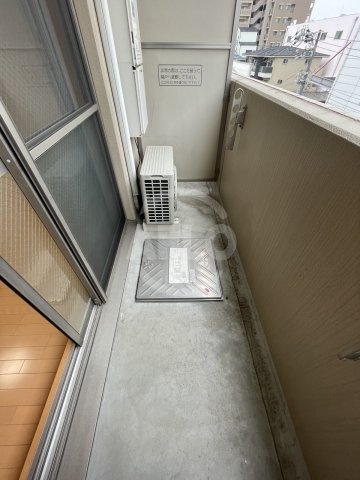 ボンジュール西九条のバルコニー|ボンジュール西九条　バルコニー