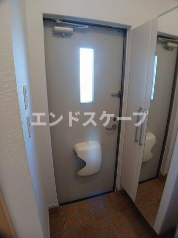 フラン　カーサⅢのトイレ|高崎、前橋のお部屋探しはエンドスケープまで！お客様の理想お聞かせ下さい♪
