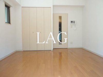 【居間・リビング】 | らく万築地ビル | 洋室のお部屋です。