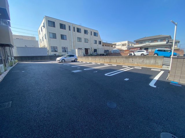 【駐車場】 | TORISIA N