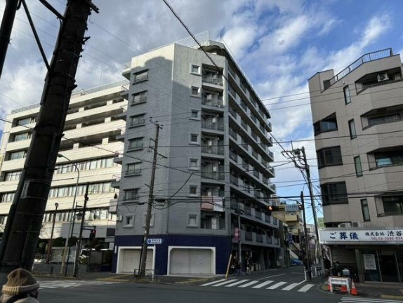 ニュー荻窪フラワーホームの外観