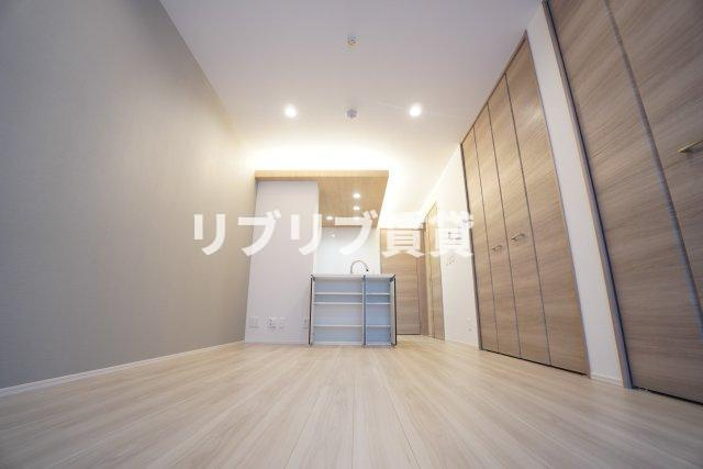 D-SOLACE新千葉3丁目の居間・リビング