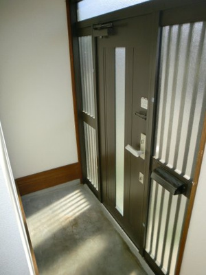 【玄関】 | 小舞木町坂庭様一戸建て