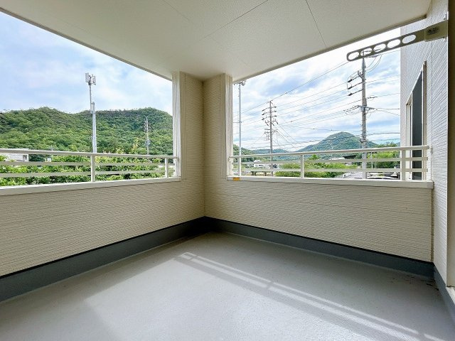 中古戸建　岐阜市日野南3丁目　令和3年築のバルコニー