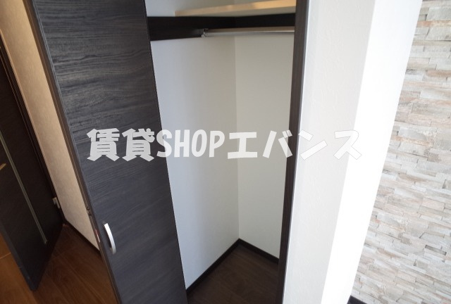 | NY Square Funabashi