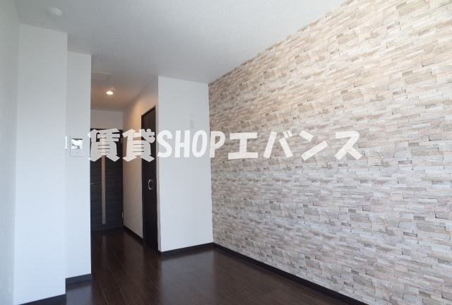  | NY Square Funabashi